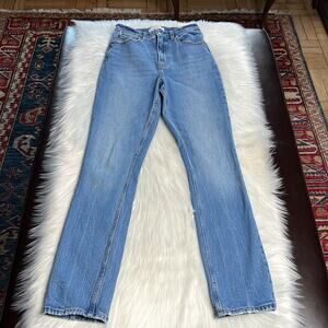 Abercrombie The 90’s Slim Straight Ultra High Rise Jeans